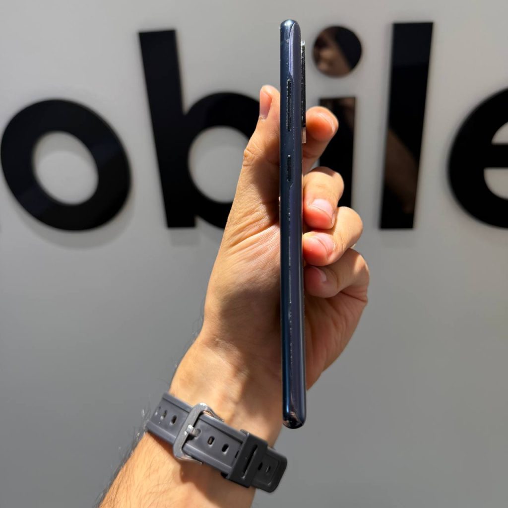 لبه راست — Samsung Galaxy S20 FE کارکرده | 128 گیگ | سرمه ای